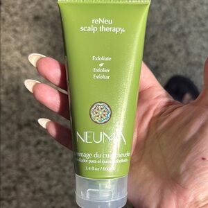 Neuma reNeu Scalp Therapy Exfoliate